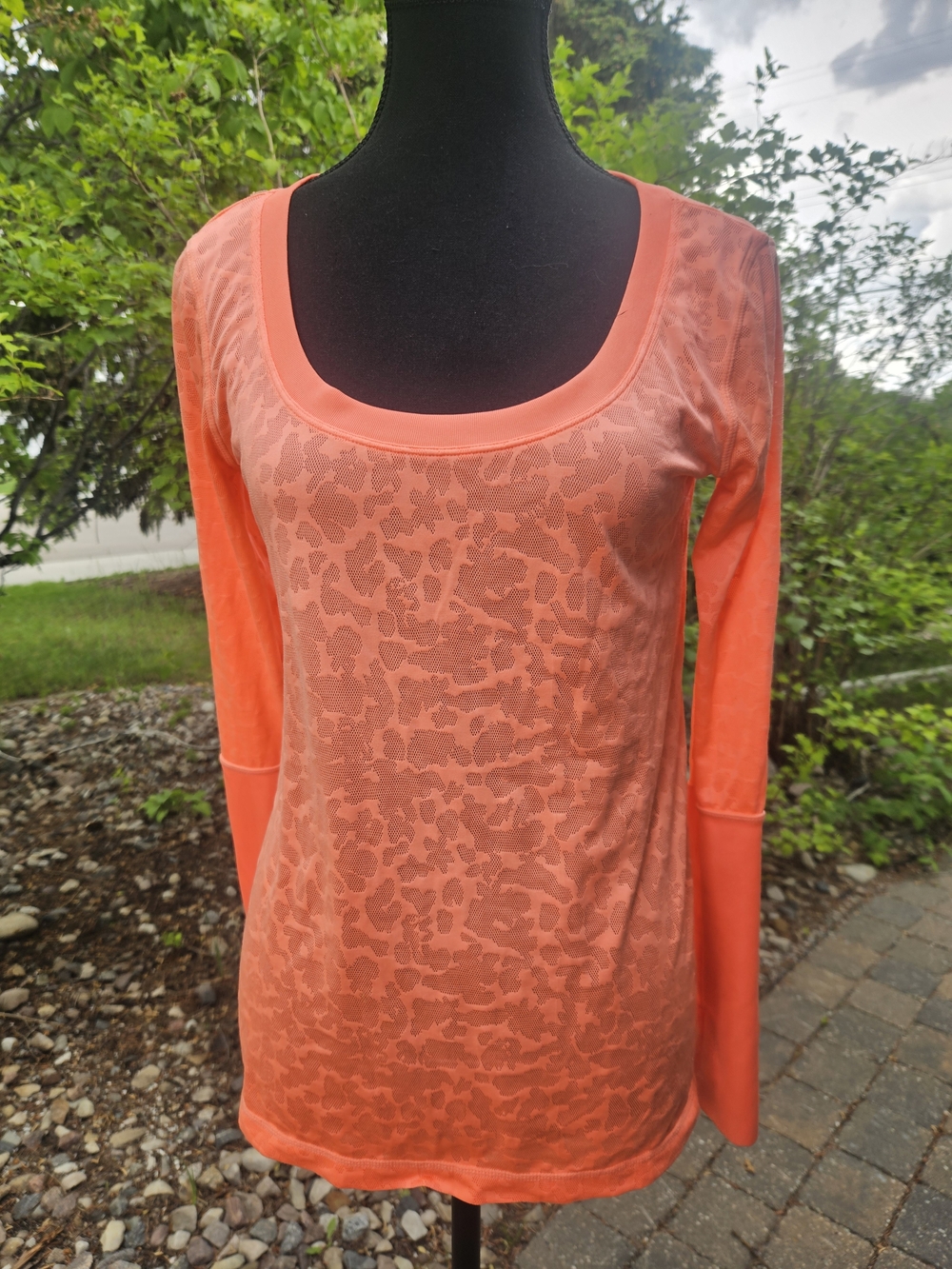 Diadora Coral Scoop-Neck Long Sleeve Top